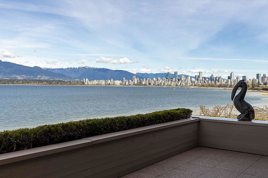 3513 Point Grey Road Vancouver, BC - 1