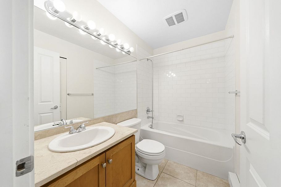 4 1203 Madison Avenue Burnaby, BC - 17