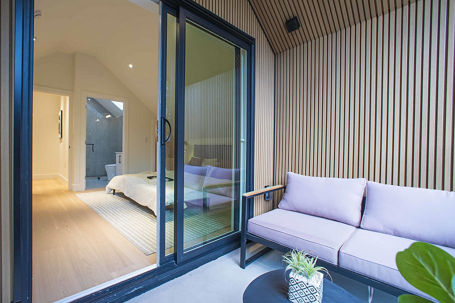 1 2785 W 21 Avenue Vancouver, BC - 20