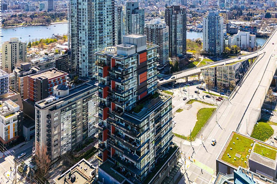 1703 1325 Rolston Street Vancouver, BC - 38