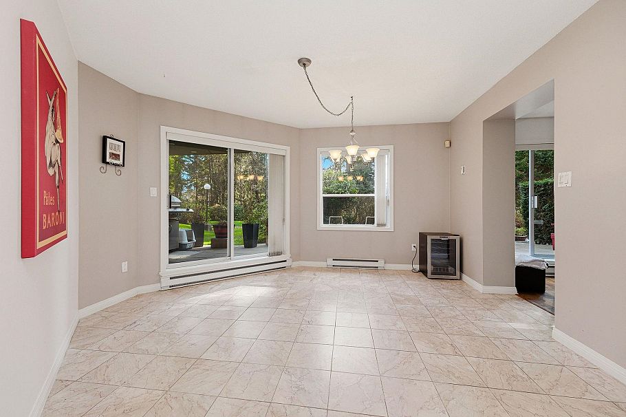 104 1500 Ostler Court North Vancouver, BC - 18