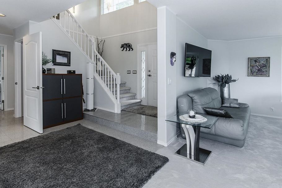 1241 Coleman Street North Vancouver, BC - 10