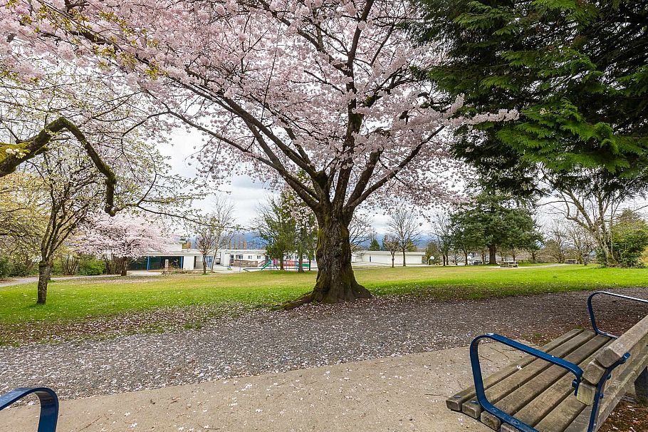 304 4345 Grange Street Burnaby, BC - 16