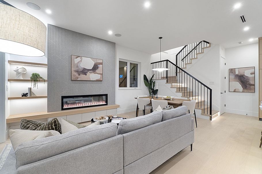 1 1945 E 13th Avenue Vancouver, BC - 4