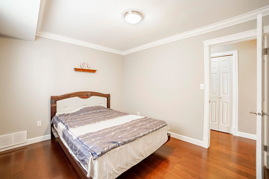 6970 Willingdon Avenue Burnaby, BC - 29