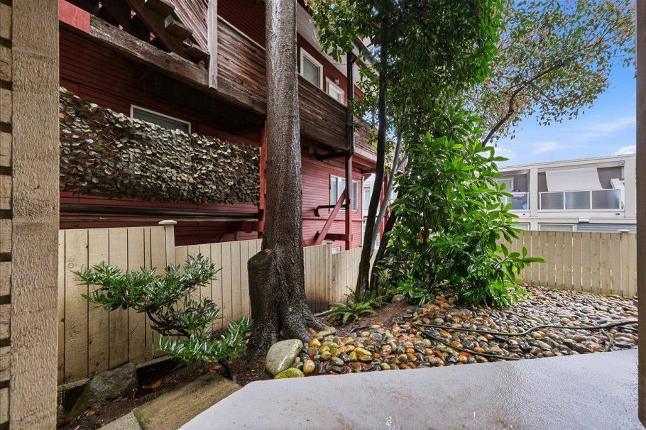 101 1005 W 7th Avenue Vancouver, BC - 12