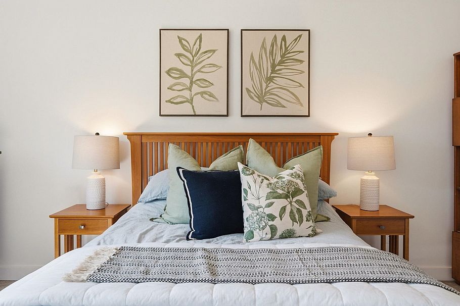 931 Old Lillooet Road North Vancouver, BC - 24