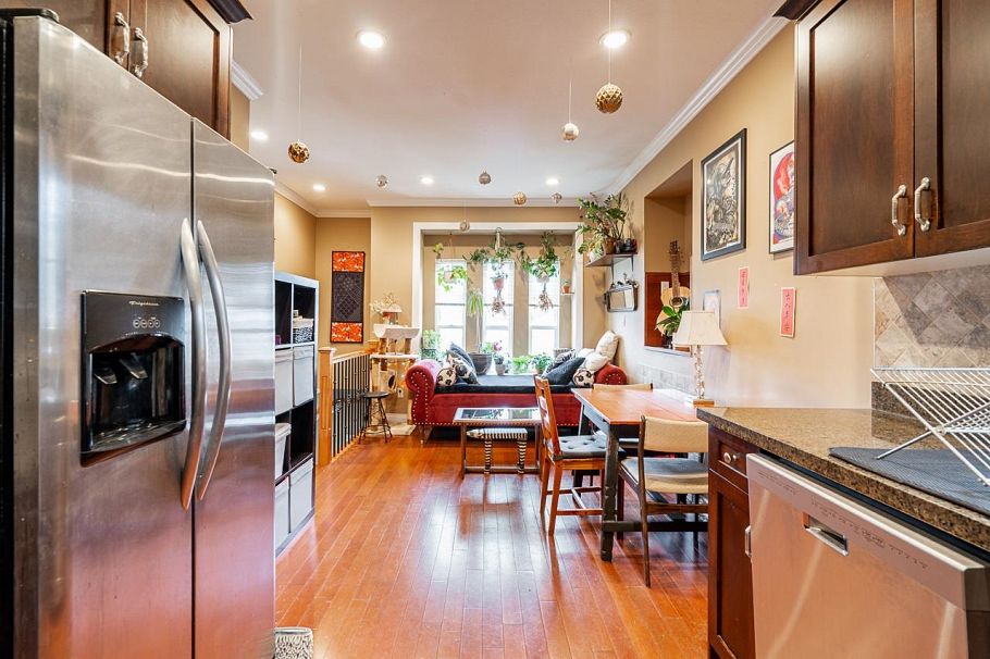 2849 Lakewood Drive Vancouver, BC - 11