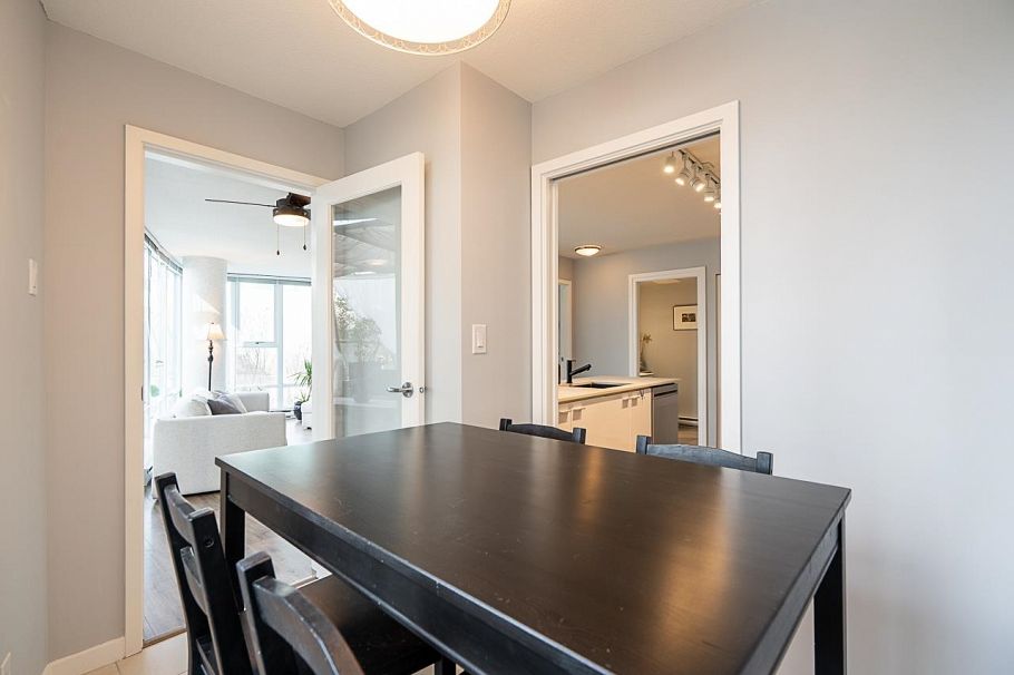 503 602 Citadel Parade Vancouver, BC - 15