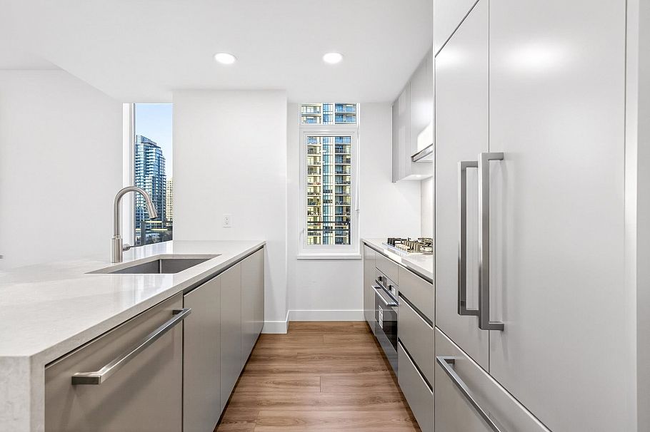 1107 4433 Alaska Street Burnaby, BC - 8