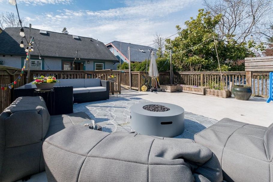 1610 Salsbury Drive Vancouver, BC - 34