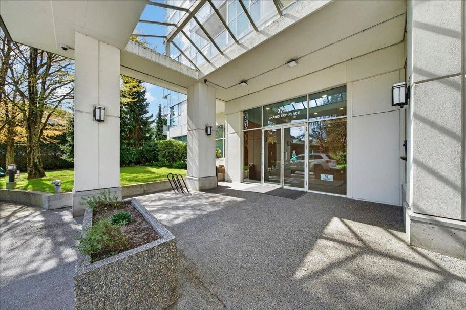 909 2733 Chandlery Place Vancouver, BC - 38