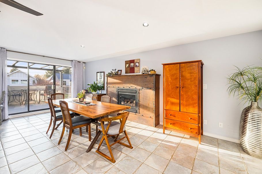 4198 Sunset Boulevard North Vancouver, BC - 29