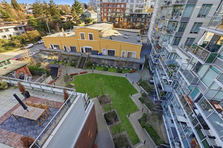 711 250 E 6 Avenue Vancouver, BC - 18