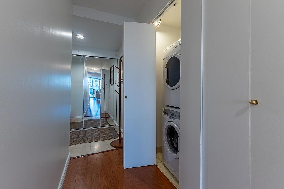 505 388 Drake Street Vancouver, BC - 23