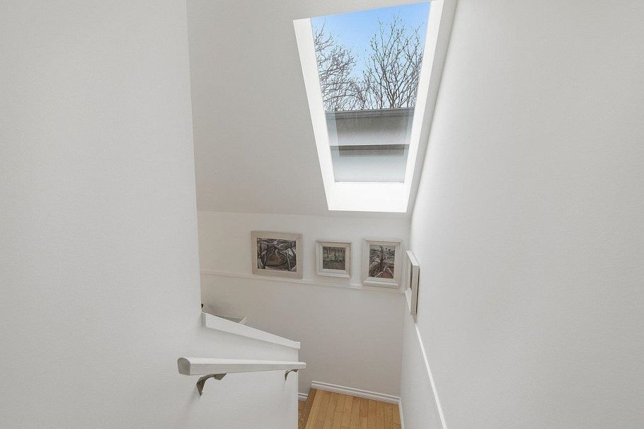 4508 W 12th Avenue Vancouver, BC - 19