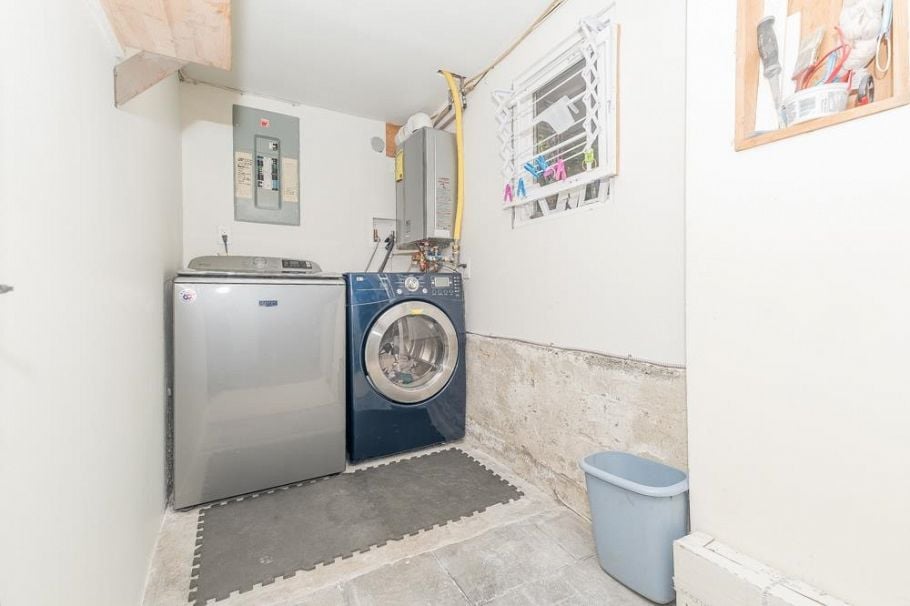 1610 Salsbury Drive Vancouver, BC - 25