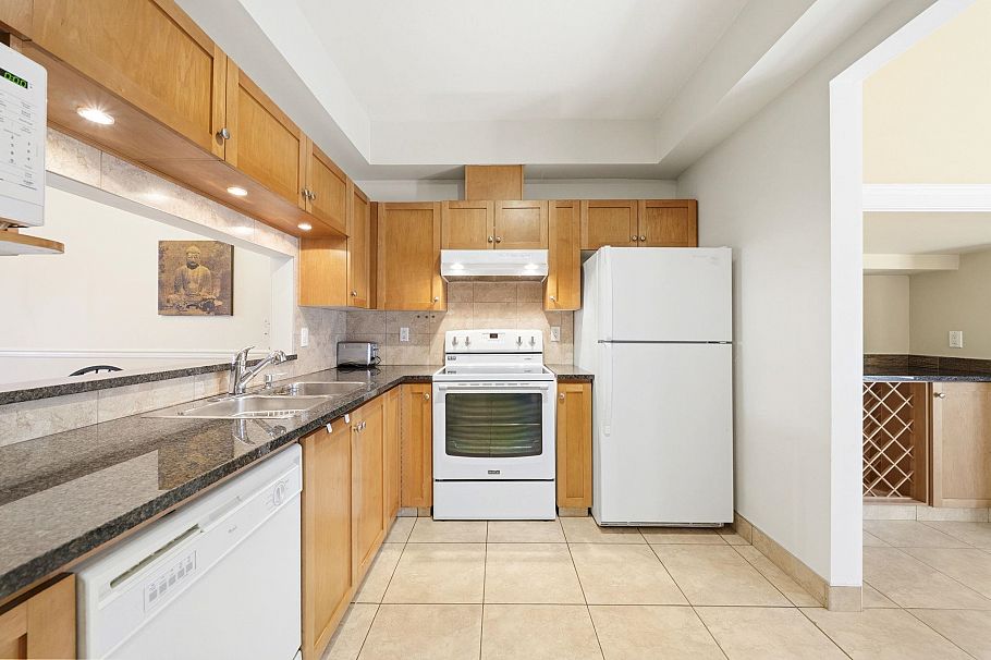 4 1203 Madison Avenue Burnaby, BC - 12