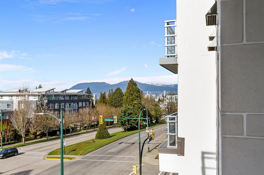 302 4908 Cambie Street Vancouver, BC - 19