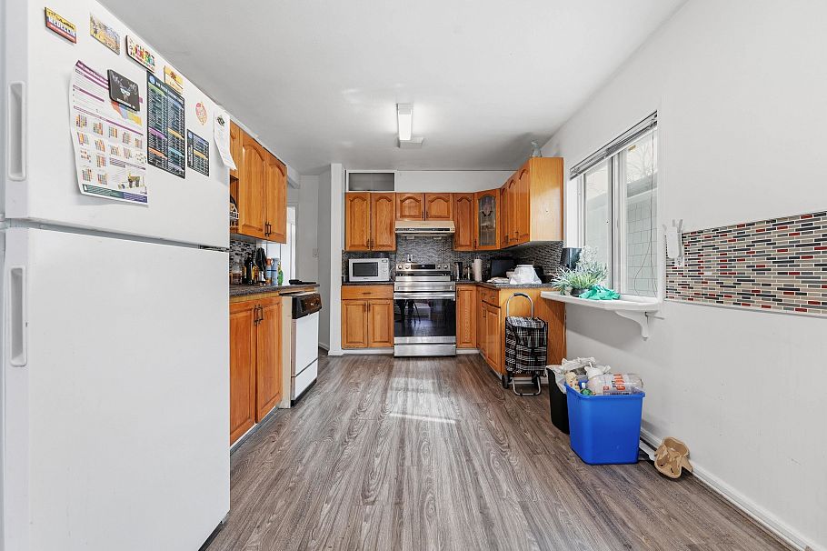 6777 Kerr Street Vancouver, BC - 19