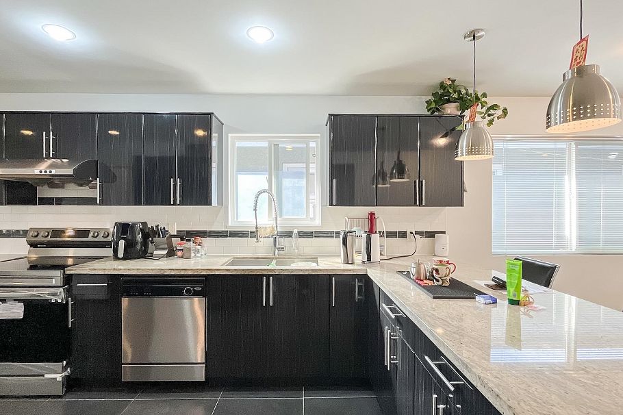 1420 Park Drive Vancouver, BC - 10