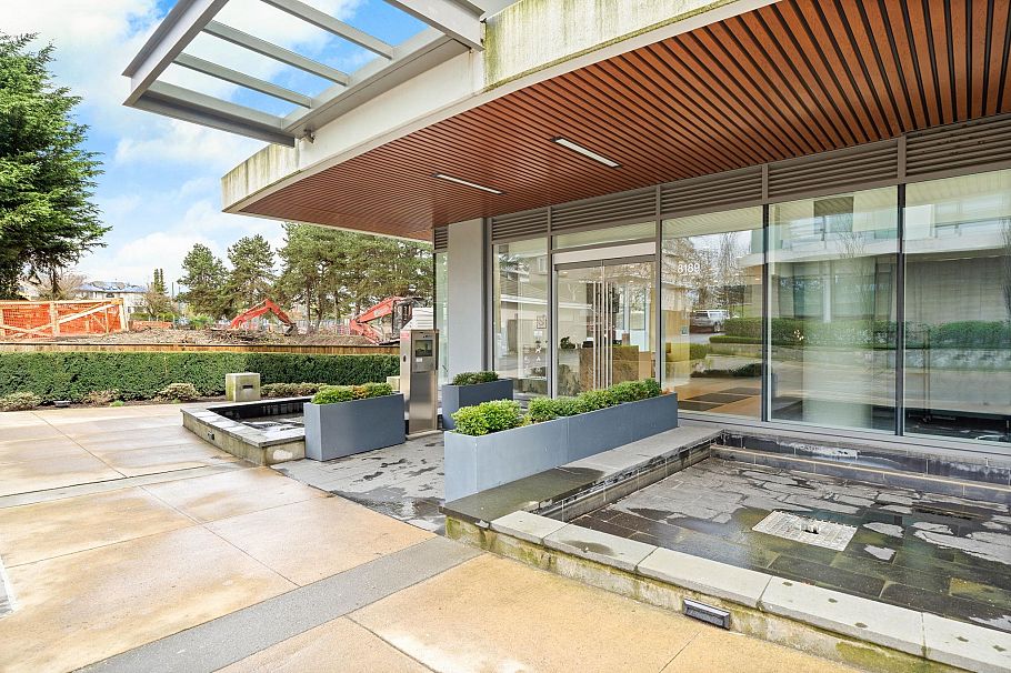 2407 8189 Cambie Street Vancouver, BC - 35