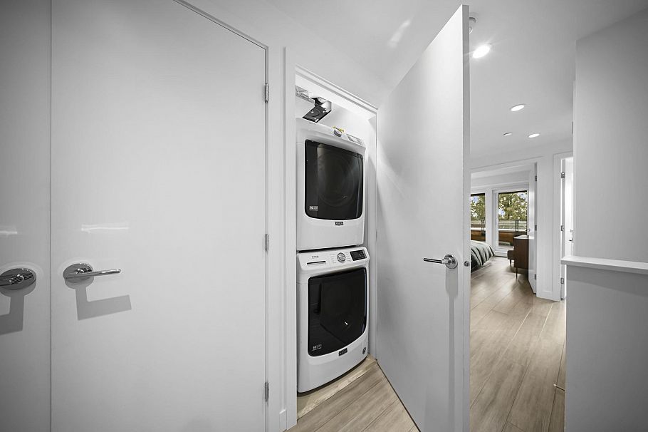 110 707 E 3rd Street North Vancouver, BC - 20