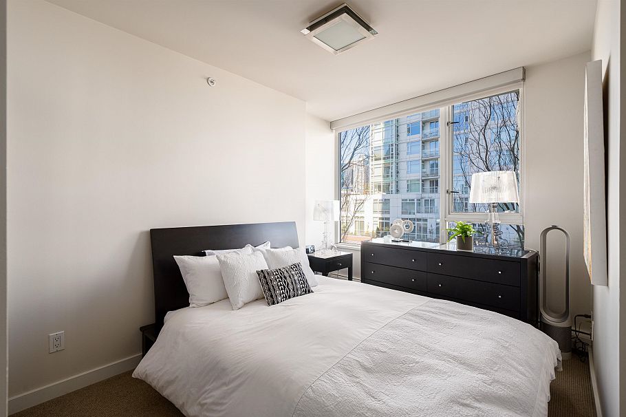 505 1201 Marinaside Crescent Vancouver, BC - 26