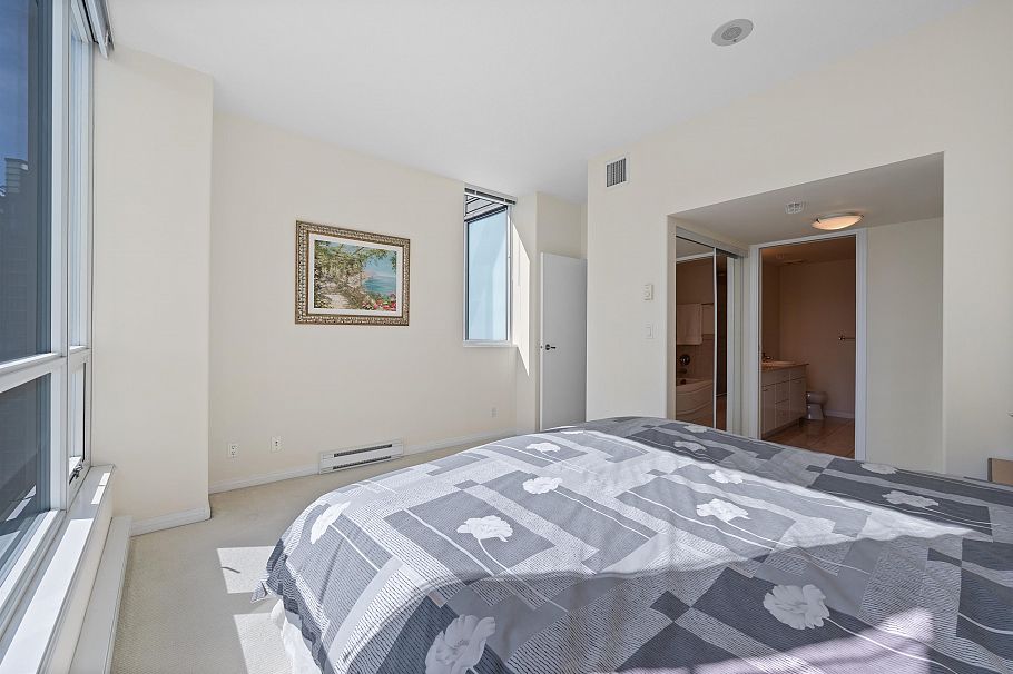 3601 1328 W Pender Street Vancouver, BC - 23