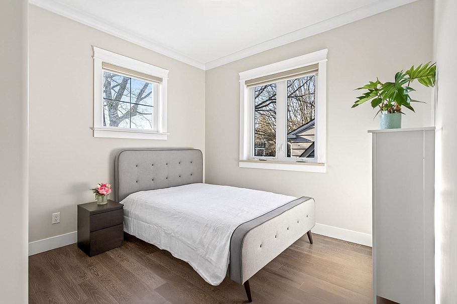 2989 W 32nd Avenue Vancouver, BC - 24