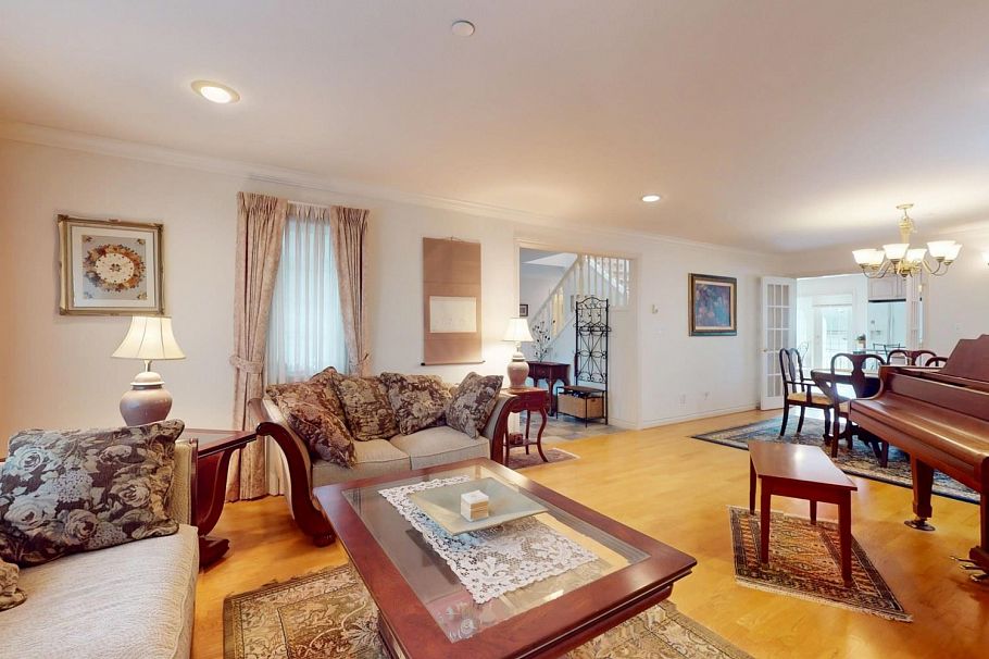 1926 W 62nd Avenue Vancouver, BC - 6