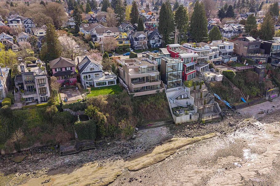 3513 Point Grey Road Vancouver, BC - 9