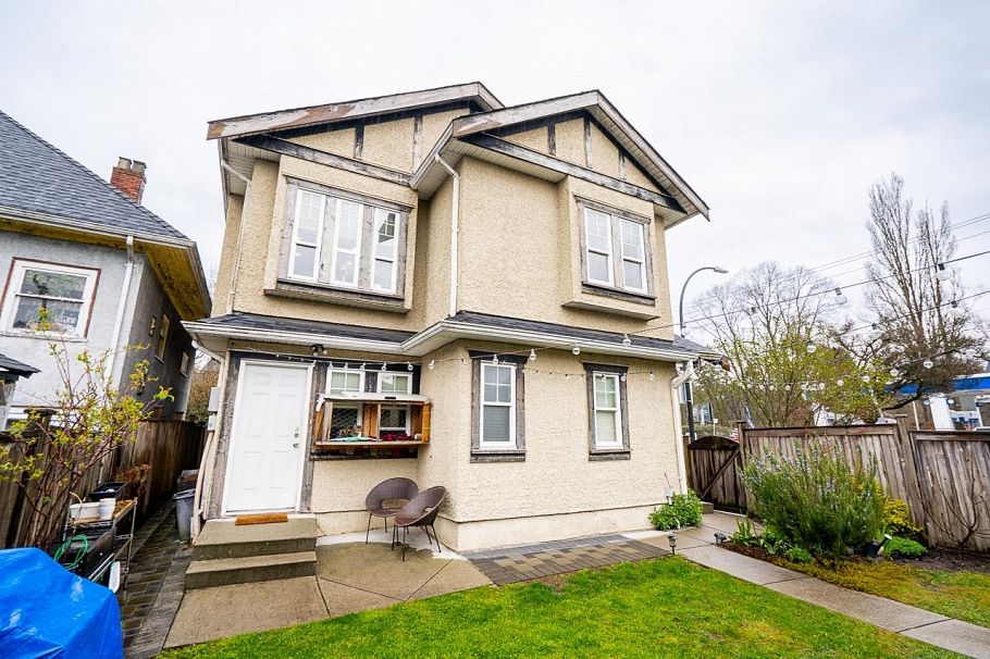2849 Lakewood Drive Vancouver, BC - 30