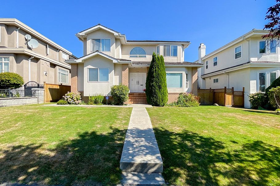 219 W 42nd Avenue Vancouver, BC - 8