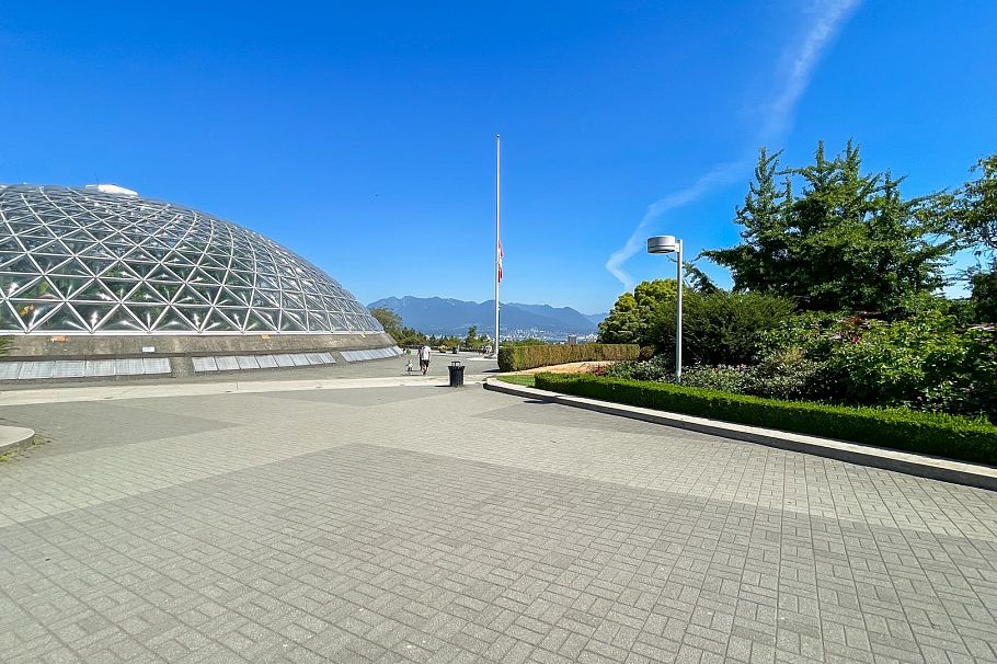 219 W 42nd Avenue Vancouver, BC - 29