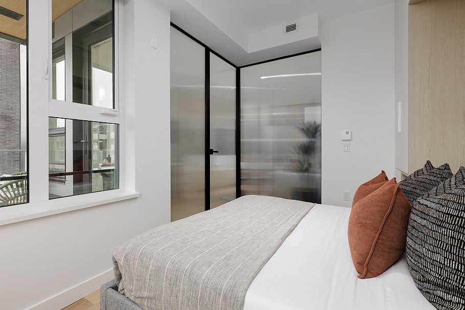 406 2471 Saint George Street Vancouver, BC - 19