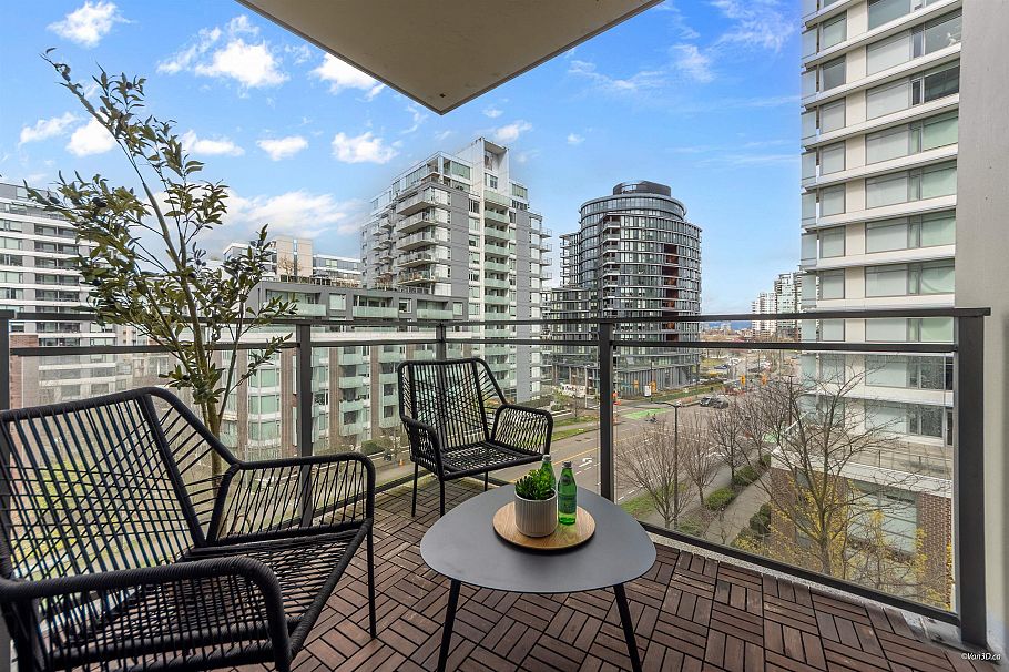 710 111 E 1st Avenue Vancouver, BC - 5