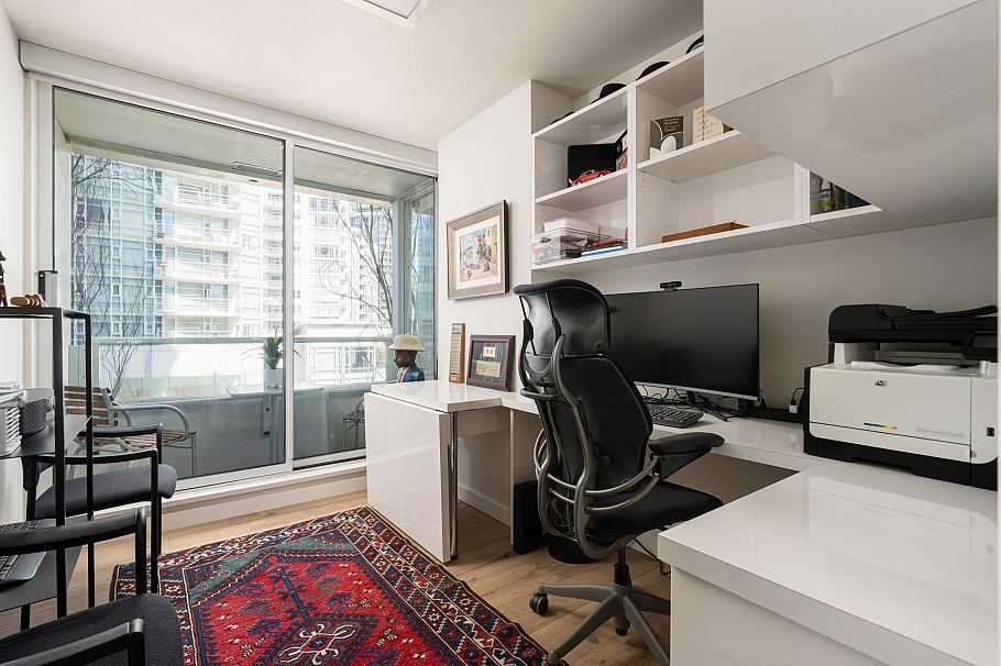 505 1201 Marinaside Crescent Vancouver, BC - 24