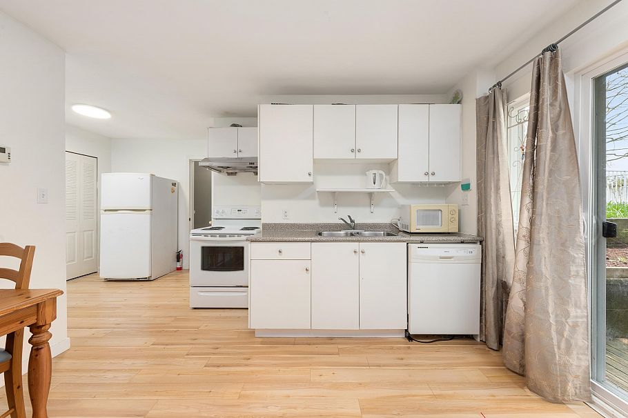 5756 Kerr Street Vancouver, BC - 19