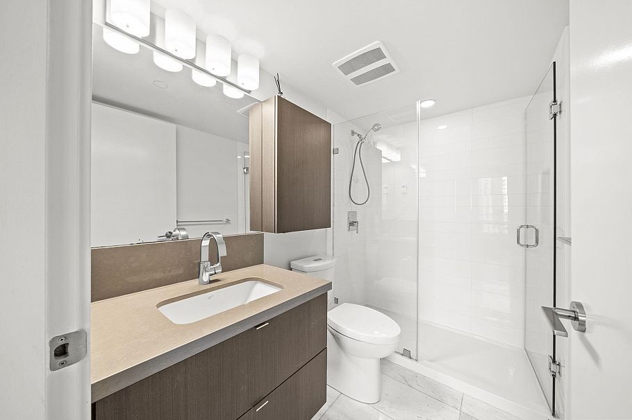 2407 8189 Cambie Street Vancouver, BC - 25