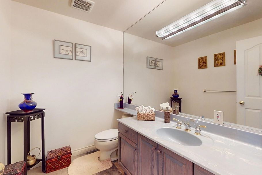 1926 W 62nd Avenue Vancouver, BC - 15