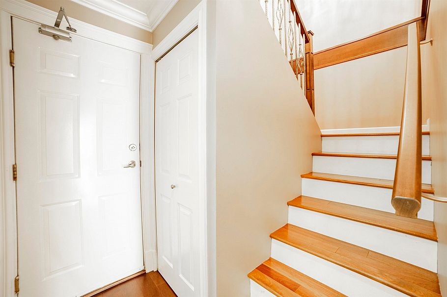 6970 Willingdon Avenue Burnaby, BC - 32