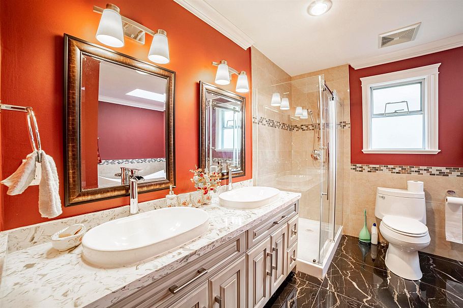 6970 Willingdon Avenue Burnaby, BC - 13