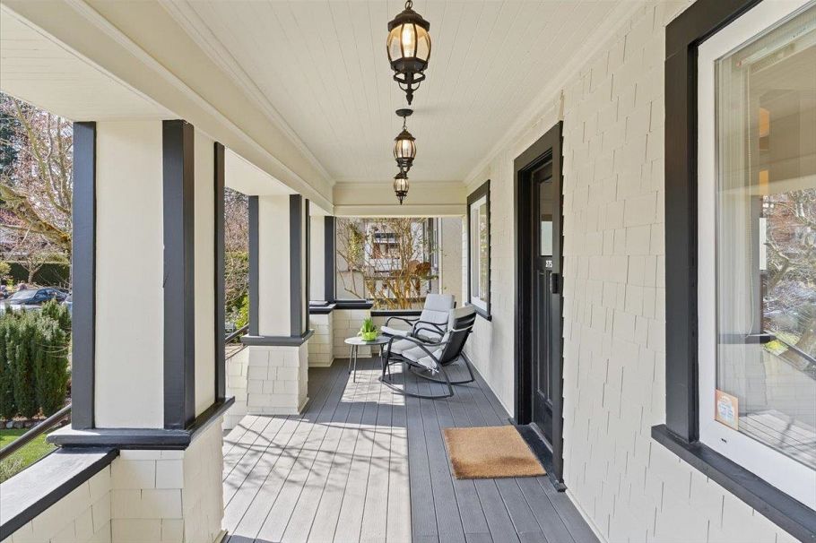 2755 W 42nd Avenue Vancouver, BC - 3