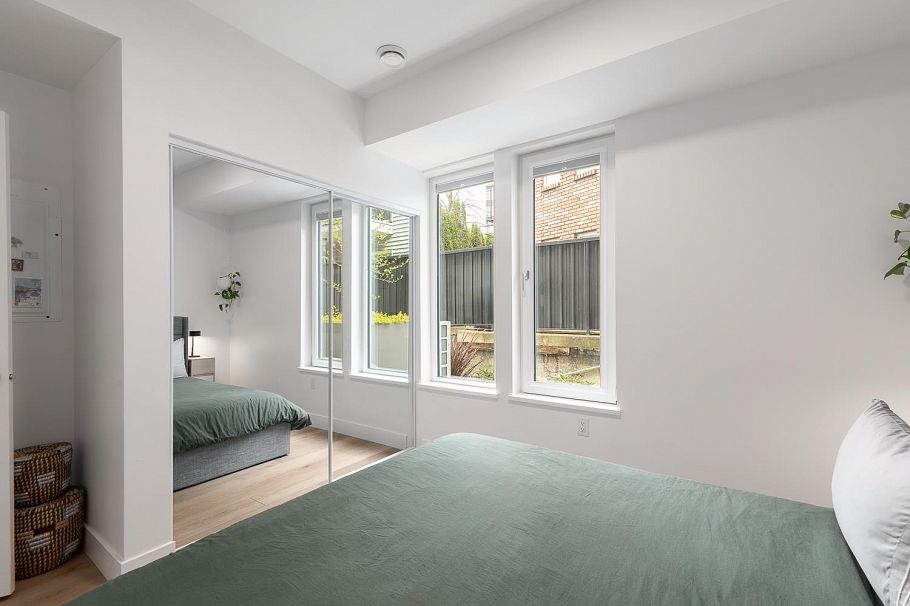 101 239 E 16th Avenue Vancouver, BC - 14