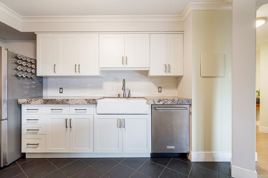 111 1236 W 8th Avenue Vancouver, BC - 6