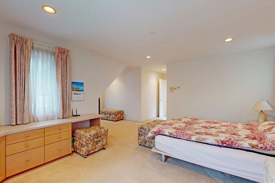 1926 W 62nd Avenue Vancouver, BC - 18