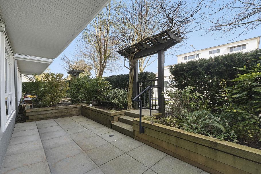 4 1203 Madison Avenue Burnaby, BC - 3