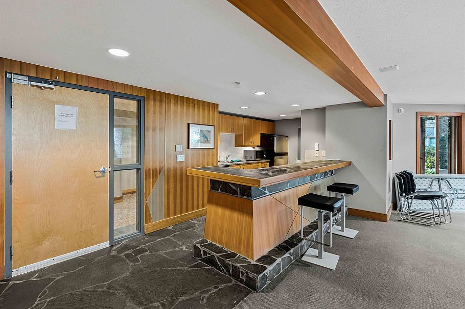 417 580 Raven Woods Drive North Vancouver, BC - 33