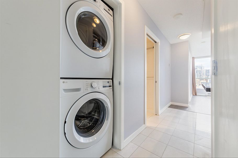 907 833 Seymour Street Vancouver, BC - 15